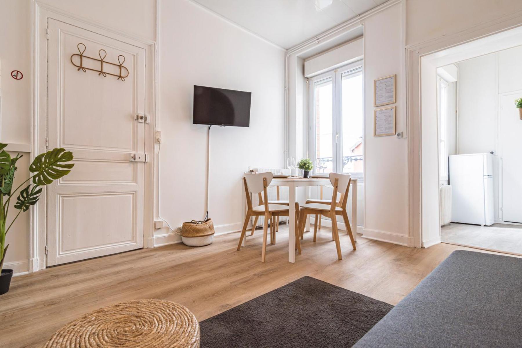 Le Zola - Charmant 2 Chambres - Centre Gare Reims Zewnętrze zdjęcie